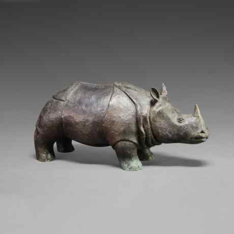 Носорог задумчивый